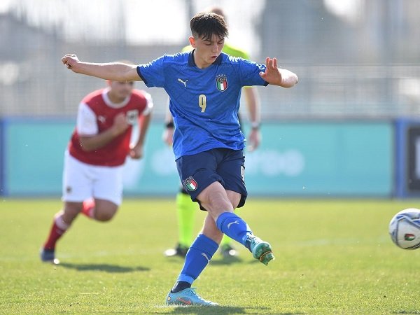 Milan Gelar Pertemuan Dengan Ayah Striker Muda Vicenza Tommaso Mancini