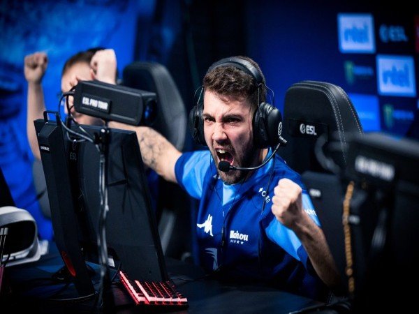 Bekap Liquid di IEM Cologone, Movistar Riders Jaga Asa Dongeng Cinderella
