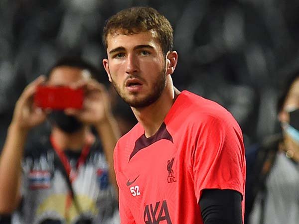 Davies Ungkap Kesan Pertamanya setelah Bela Tim Senior Liverpool