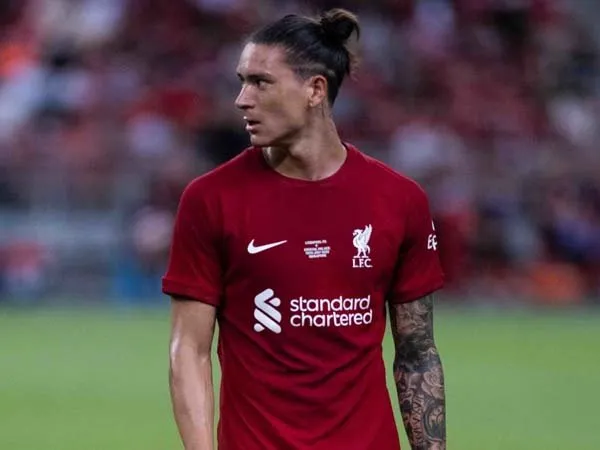 Fabinho Akui Nunez Perlu Waktu Adaptasi di Liverpool