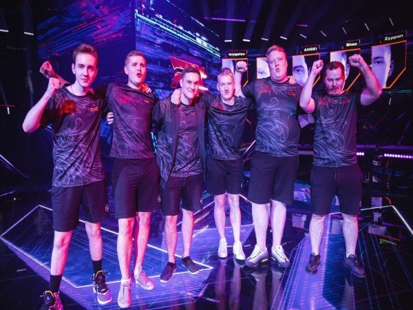 Sikat OpTic, FPX Tantang Paper Rex di Grand Final Masters 2 Copenhagen