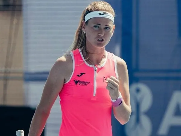 Marie Bouzkova tantang Oksana Selekhmeteva di perempatfinal Prague Open