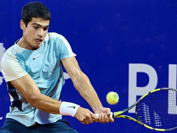 Carlos Alcaraz Dan Jannik Sinner Kompak Maju Ke Semifinal Di Umag