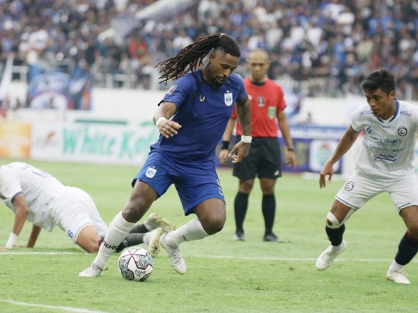 PSIS Semarang Incar Kemenangan Pertama, Akankah Fortes Diturunkan?