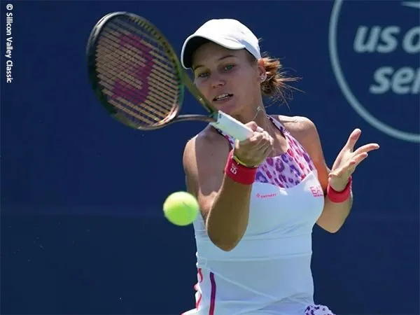 Veronika Kudermetova pertahankan catatan tak tertahankan kontra Ons Jabeur Di San Jose