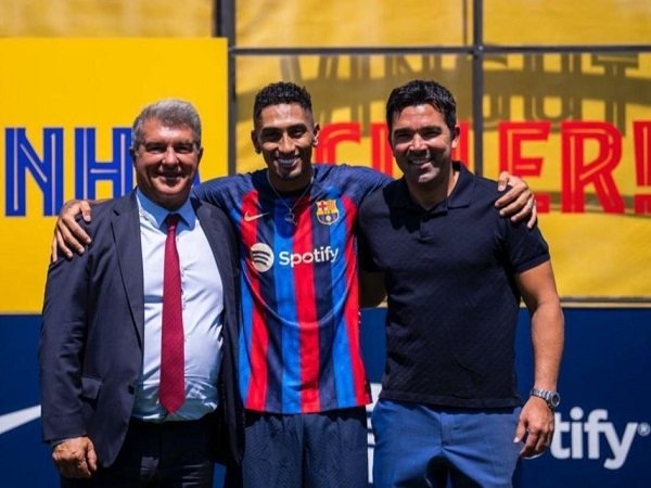 Pembayaran Raphinha Belum Lunas, Leeds United Peringatkan Barcelona