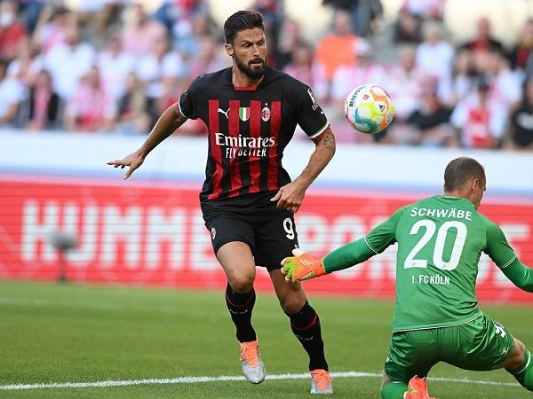 Giroud Lewatkan Dua Laga Persahabatan Terakhir Milan, Ini Alasannya