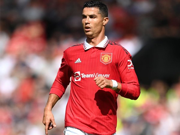 Jari Litmanen Yakin Cristiano Ronaldo Bakal Bertahan di MU