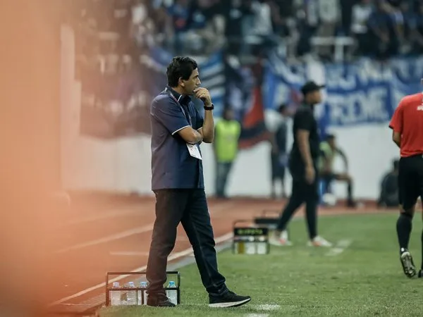 Pelatih Arema FC, Eduardo Almeida