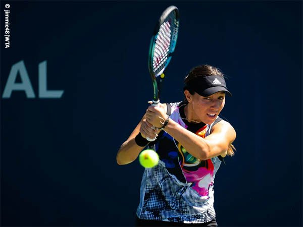 Juara Bertahan Tertunduk Lesu, Jessica Pegula Bertahan Di Toronto