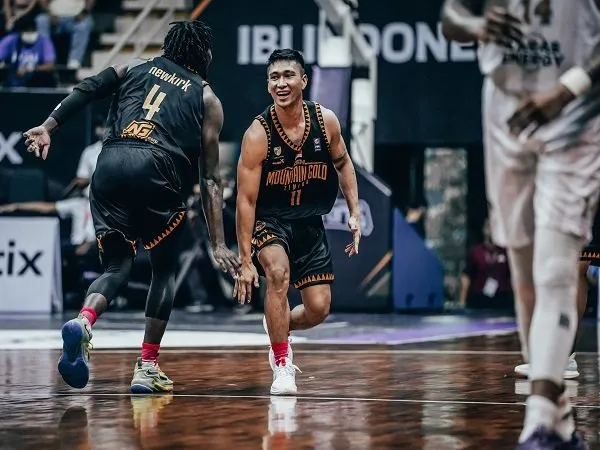 Balas Dendam, NSH Mountain Gold Hantam West Bandits di Game 2