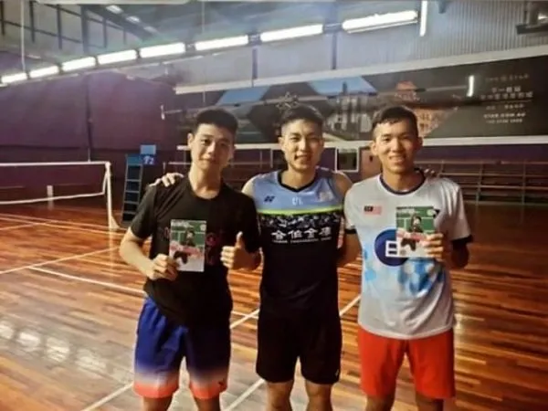 Jelang WBC, Chou Tien Chen Berlatih Bersama Pemain Malaysia & Singapura