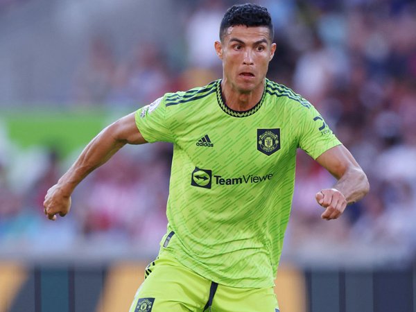 Cristiano Ronaldo Terus Dikritik, Luis Nani Beri Pembelaan