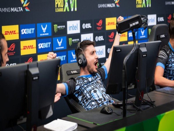 David Sikat Goliath: Endpoint Gulung NaVi di ESL Pro League Season 16