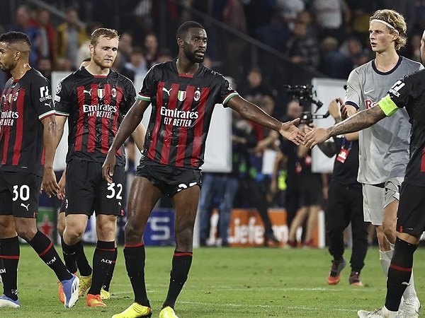 Sebut Imbang Lawan Salzburg Bagus, Tomori Tegaskan Milan Bisa Lebih Baik