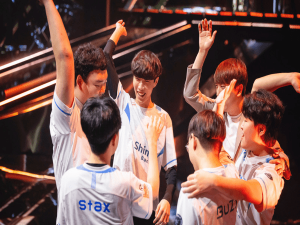 LOUD dan DRX Maju ke Upper Bracket Playoff VALORANT Champions 2022