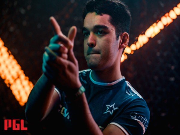 ESL Pro League S16: Sapu HEET, Complexity Gaming Masih Sempurna di Grup C