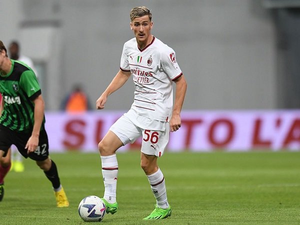 Jelang Milan Kontra Napoli, Saelemaekers Lebih Diunggulkan Gantikan Leao