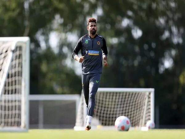 Bruno Lage mengatakan jika ia mungkin saja bakal menurunkan Diego Costa, saat Wolves bertandang ke markas West Ham hari Sabtu besok (1/10) / via Wolves Official