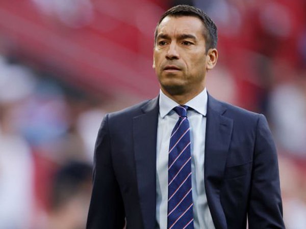 Giovanni van Bronckhorst Sudah Tak Sabar Hadapi Liverpool