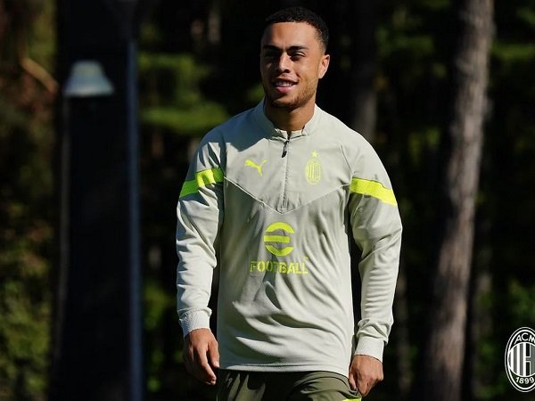 Jadi Starter Saat Milan Lawan Chelsea, Sergino Dest Bertekad Buktikan Diri