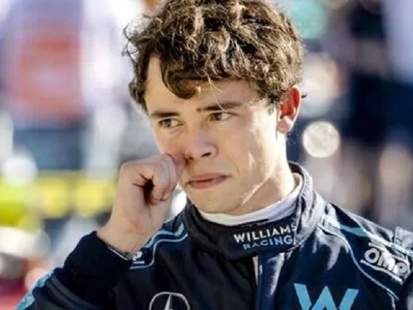 Bos AlphaTauri Akhirnya Ungkap Alasan Rekrut De Vries