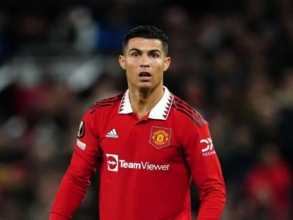 Simeone bantah Atletico madrid ingin rekrut Ronaldo