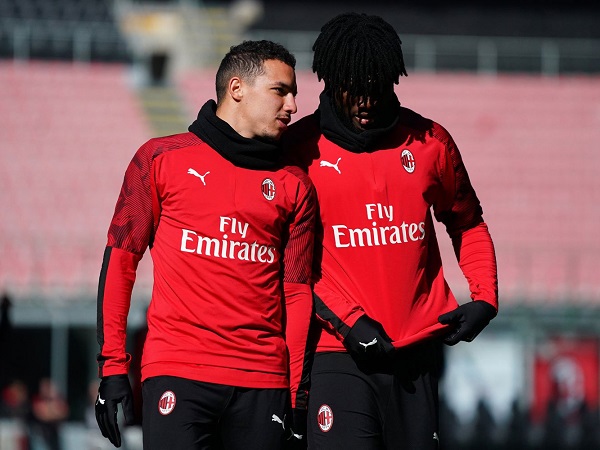 Milan Ajukan Tawaran Kontrak 3 Juta Euro Untuk Bennacer