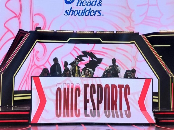 Playoff MPL ID S10: Libas Aura Fire, ONIC Esports Susul RRQ ke Final dan M4