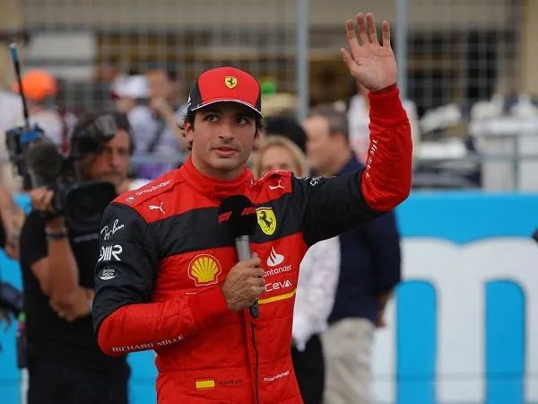 Carlos Sainz Jr ragu bisa kalahkan Red Bull di GP AS.