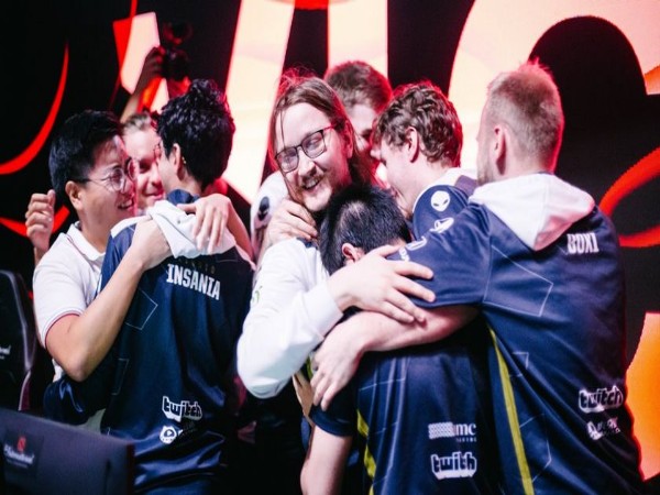 Team Aster dan Team Liquid Pertahankan Diri di The International 11