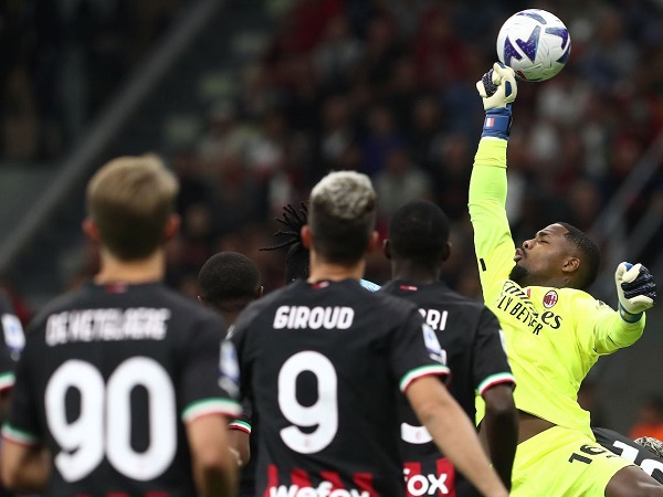 Rekor Pertahanan Buruk Milan Berlanjut, Absennya Maignan Begitu Terasa