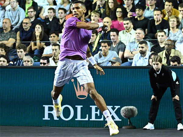 Felix Auger Aliassime Sabet Kemenangan Ke-14 Secara Beruntun Di Paris