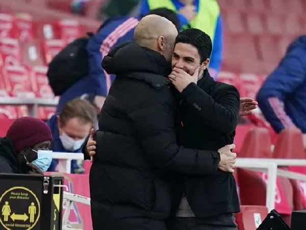 Mikel Arteta dan Pep Guardiola
