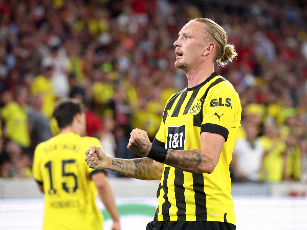 Marius Wolf & Tom Rothe Dipastikan Absen di 3 Laga Sisa Dortmund Tahun Ini