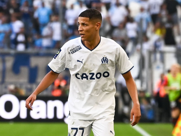 Klausul Pembelian Diaktifkan, Marseille Resmi Permanenkan Amine Harit
