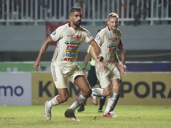 Pemain asing Persija Jakarta, Abdulla Yusuf Helal