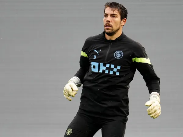 Kiper Manchester City, Stefan Ortega Moreno.
