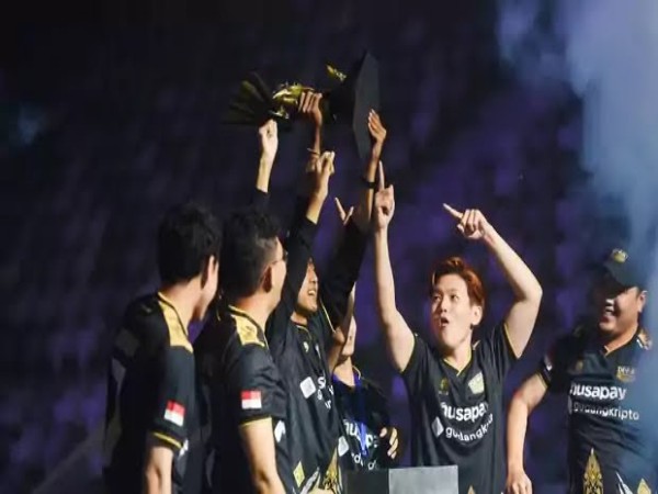 Siam Esports & Dewa United Raja Game Lokal di Piala Presiden Esports 2022