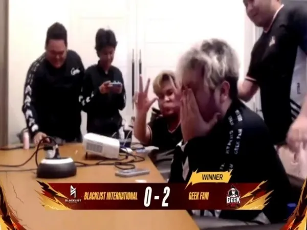 Baloyskie Umbar Cara Geek Fam ID Taklukkan Blacklist International