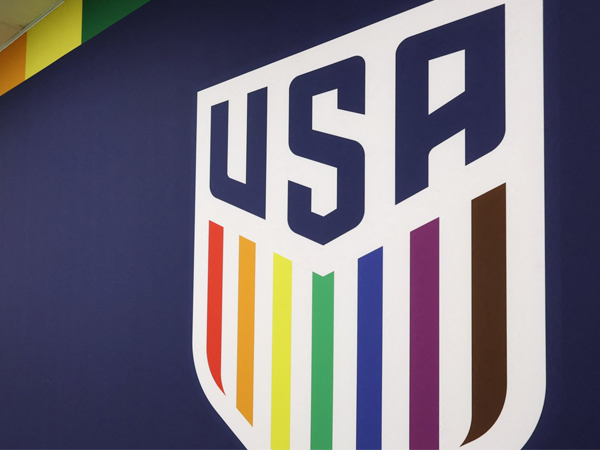 Beri Dukungan Bagi LGBT, Timnas Amerika Serikat Ubah Logo