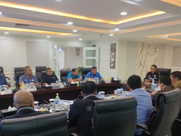 PT LIB Audiensi dengan Menpora, Bahas Kelanjutan Kompetisi