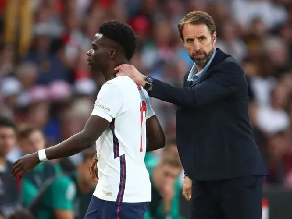 Bukayo Saka menghadapi persaingan ketat di posisinya di Timnas Inggris untuk Piala Dunia 2022