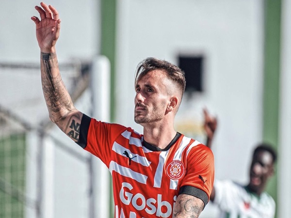 Aleix Garcia Tanggapi Minat Atletico Madrid dan Barcelona
