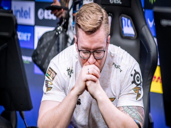 FaZe Clan dan Heroic Akan Bentrok di Grand Final BLAST Premier Fall Finals