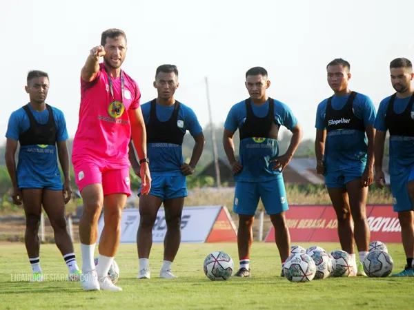 Pelatih Barito Putera, Rodney Goncalves