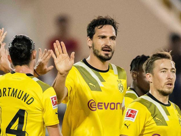 Borussia Dortmund Tutup Tur Asia Dengan Kekalahan Dari Timnas Vietnam