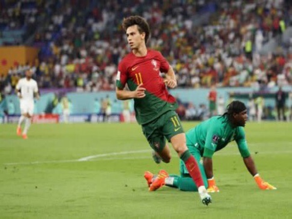 Forlan Dukung Joao Felix Lebih Bersinar Jika Tinggalkan Atletico Madrid