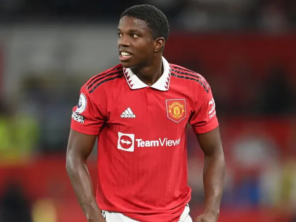 Bek kiri Manchester United, Tyrell Malacia.