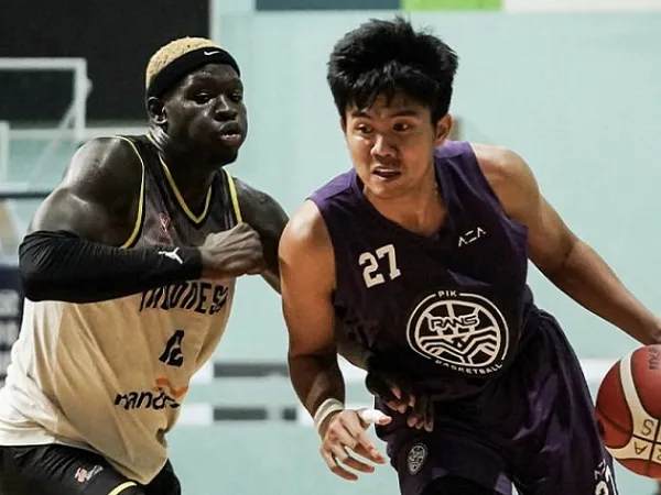 Pemain Indonesia Patriots, Dame Diagne saat melawan RANS PIK. (Images: Getty)